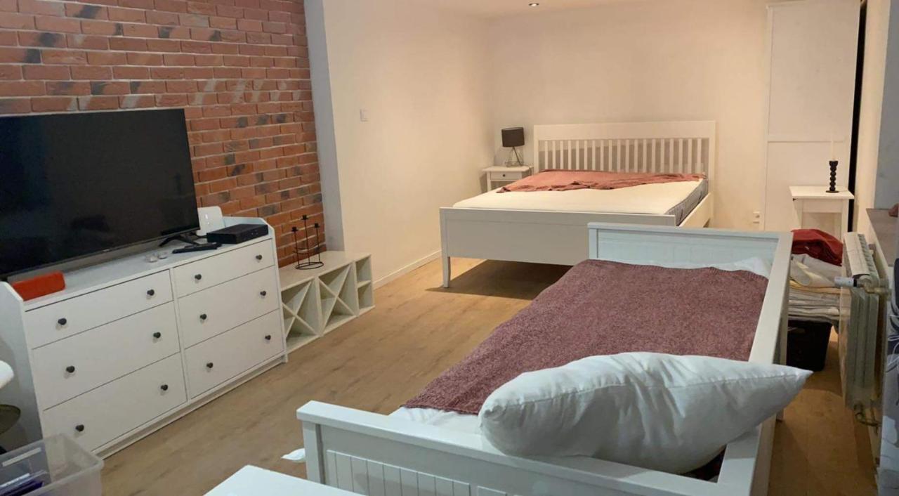 Brick Apartment Žilina Buitenkant foto